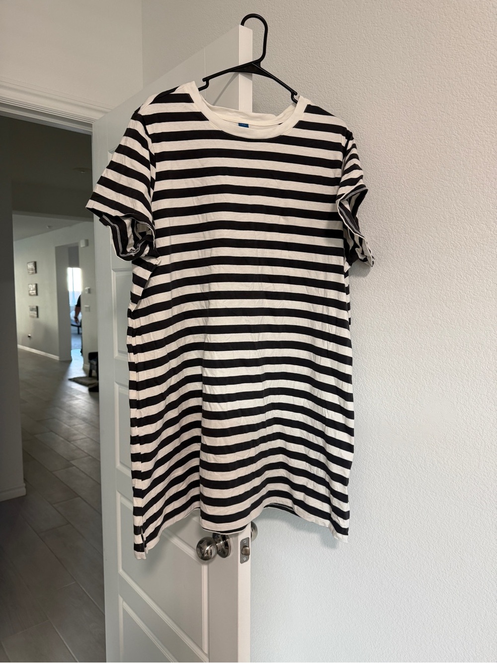 XXL OLD NAVY Black & White Stripe Dress